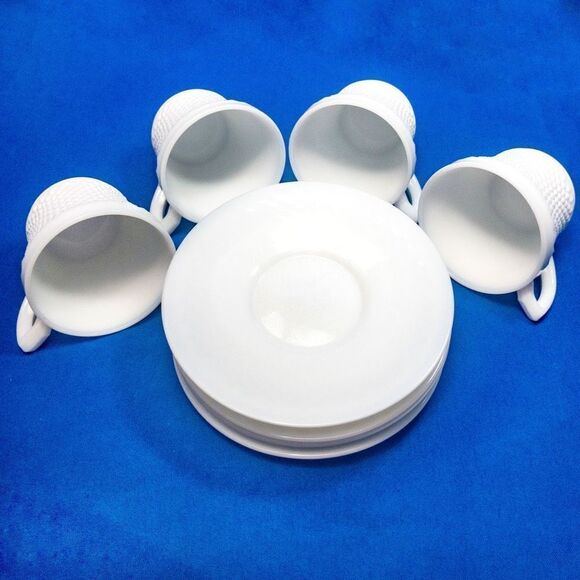 VTG Westmorland English Hobnail Milk Glass Cup & Saucer -Service for 4 - Picture 7 of 10